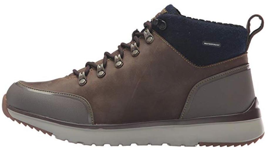 UGG Men's Olivert Snow Boot