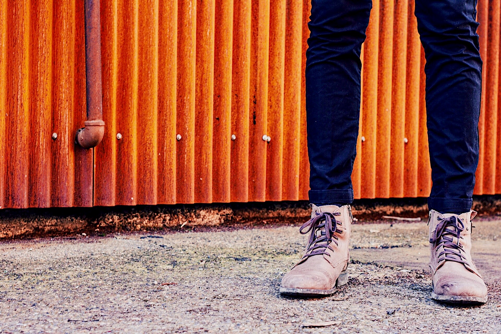 5 Best Powders for Sweaty, Smelly Feet Goodbye Foot Odor ⋆ Trouserdog